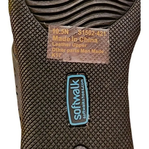 NEW SoftWalk Women's Leather Sandals Size 10.5N Gray Perforated Upper Slip-On - Picture 6 of 6